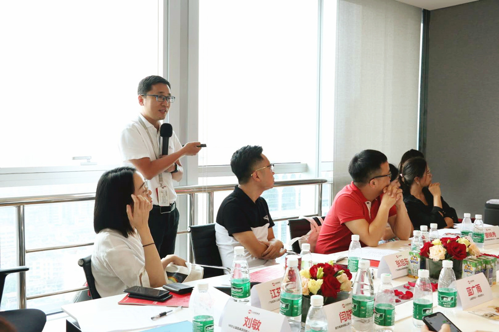 微信图片_20190529213549_副本_副本.jpg